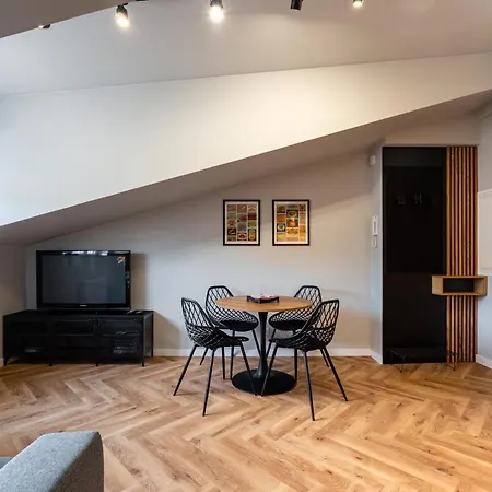 Sunflower Apartment Kalwaryjska Street Krakow Exterior photo